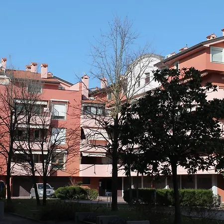 Apartament Viale Del Sole 28